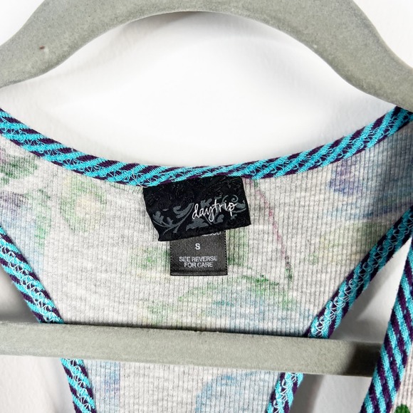 Bundle women's tank tops 2 Daytrip American Eagle Size S/XS pink blue watercolor - Picture 2 of 4